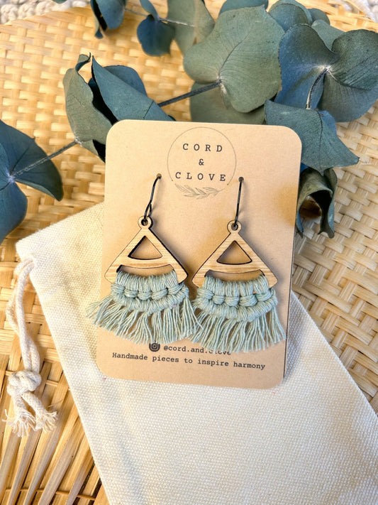 Macrame Dangle Earrings "TIPI"