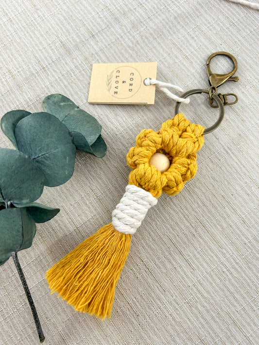 Daisy Macrame Keychain/Bag Tag