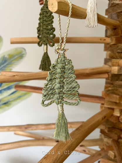 Macrame Christmas Tree Ornament